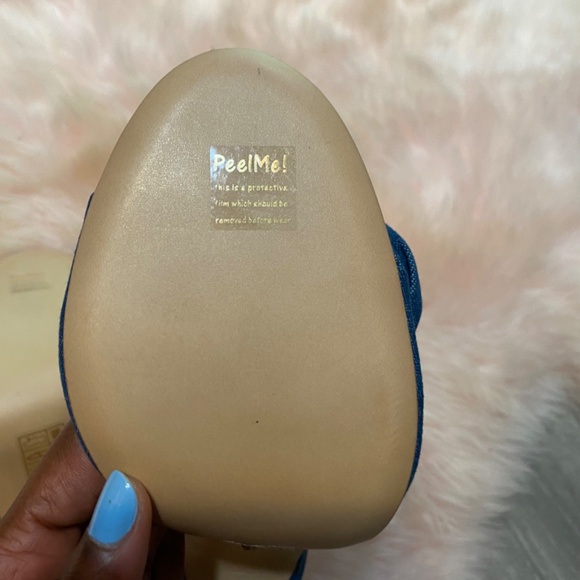 RAYE Ros Heel in Blue - Picture 3 of 5